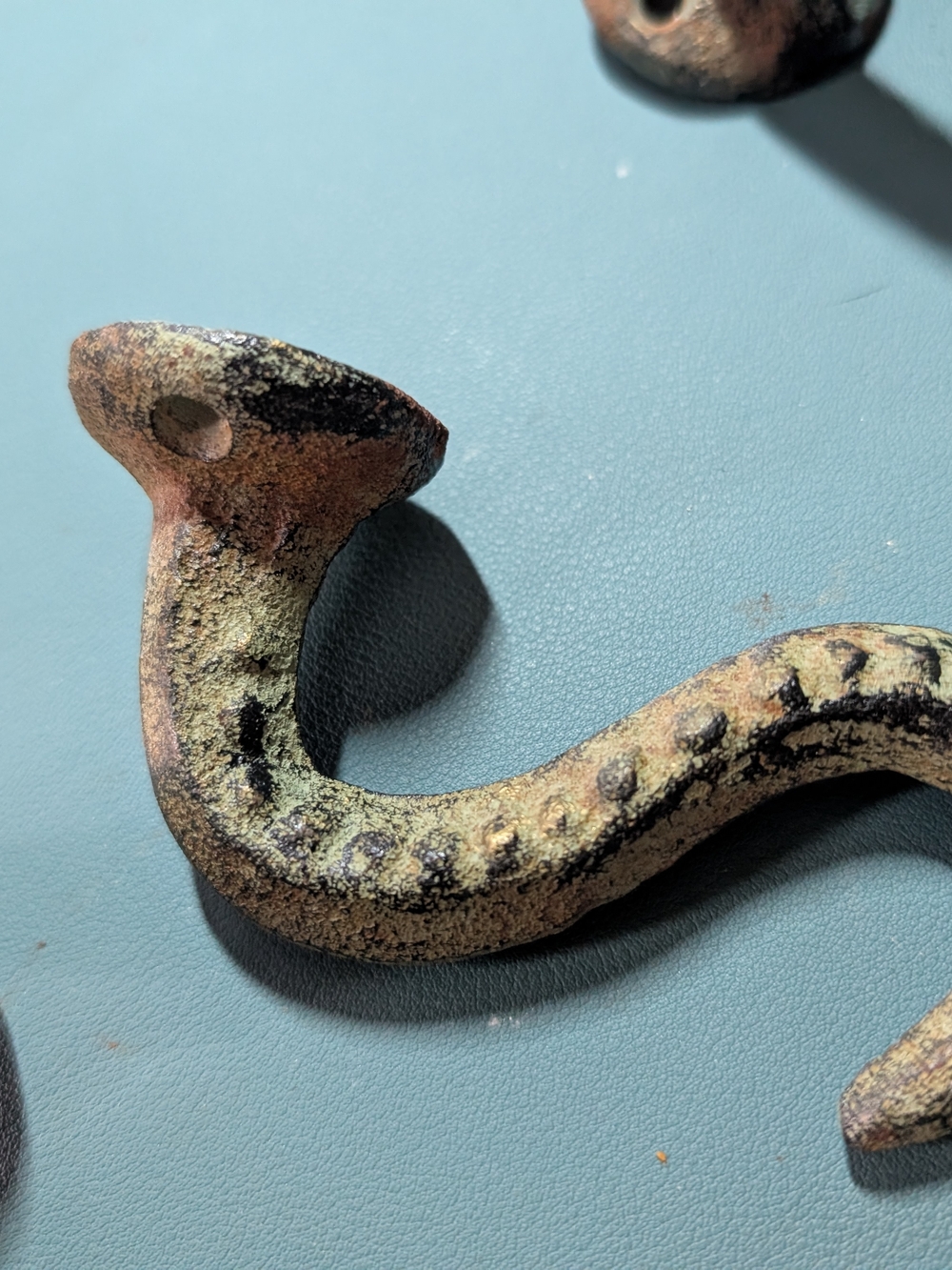 Antique-Style Cast Iron Tentacle Wall Hooks - Patina Brown - Picture 6 of 13
